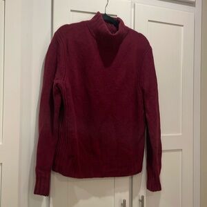 J Crew, Mockneck sweater in Supersoft yarn, L, burgundy